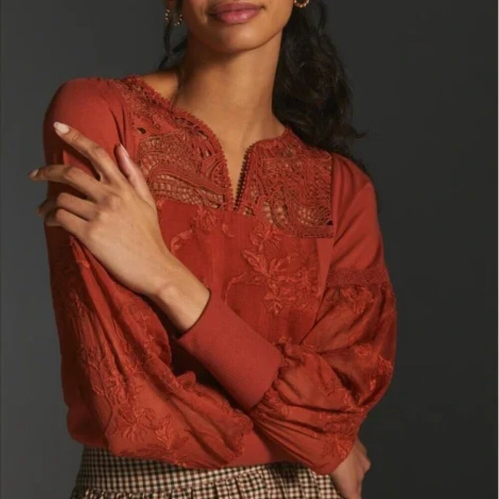 NWOT‎ Anthropologie Tiny Embroidered Blouse Size Small